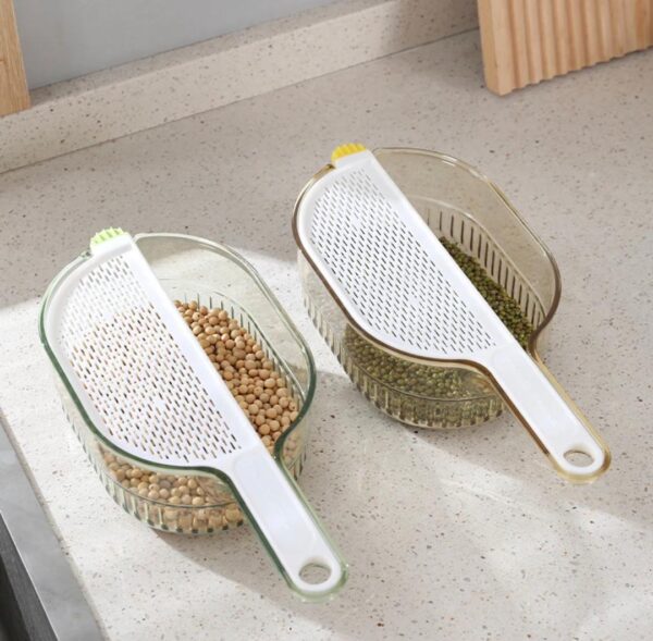Strainer